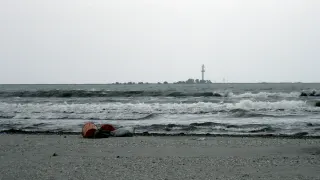 Plaja și un far din Sulina